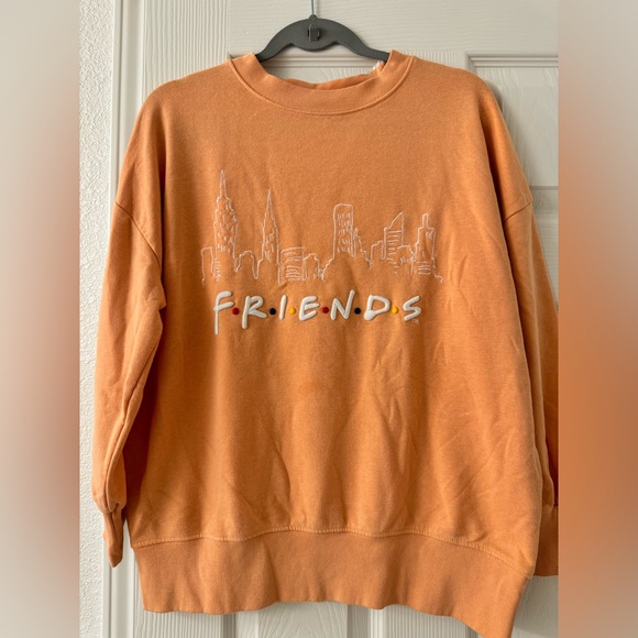 FRIENDS sweatshirt - Picture 3 of 5